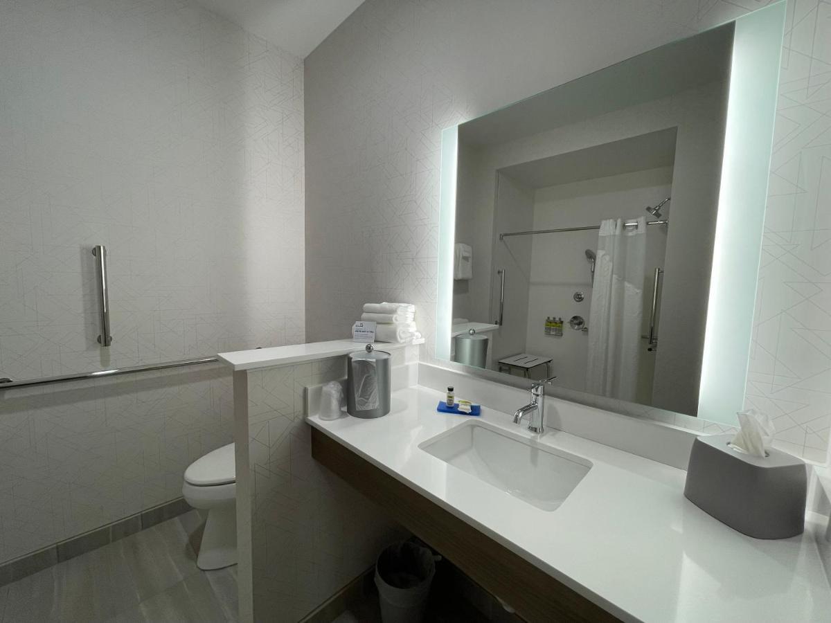 Holiday Inn Express & Suites - Ft. Smith - Airport By Ihg Fort Smith Extérieur photo