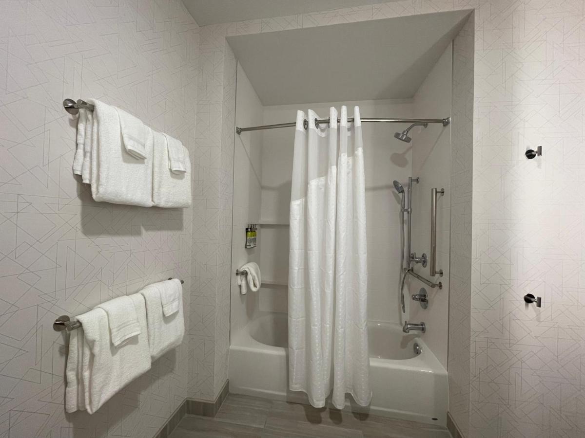 Holiday Inn Express & Suites - Ft. Smith - Airport By Ihg Fort Smith Extérieur photo